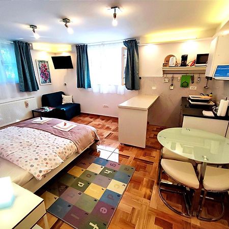 Studio Apartmani L'Art Zagreb Exterior foto